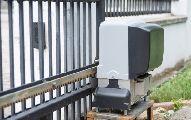 engine-opener-for-house-entrance